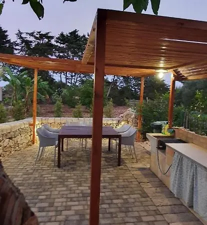 Villa Biancapigna Holidays Near The Sea
